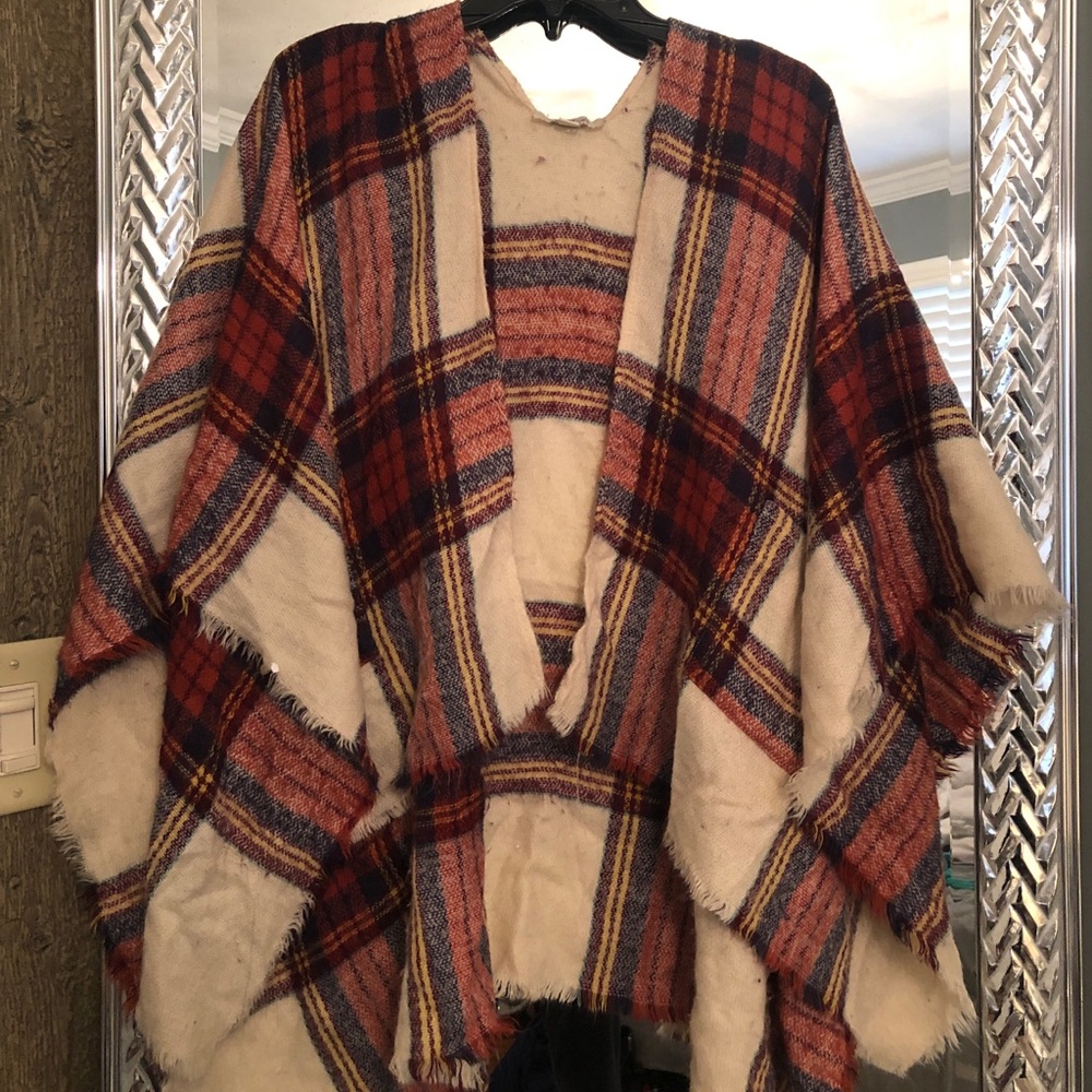 Francesca’s Blanket Cape